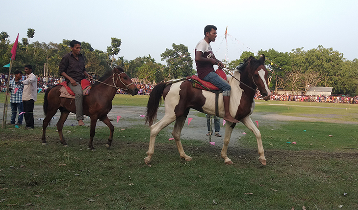 নাগরপুরে ঘোড় দৌড় প্রতিযোগিতা