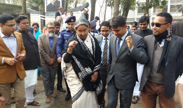 কোচিং বাণিজ্যের সাথে জড়ীত শিক্ষকদের বিরু