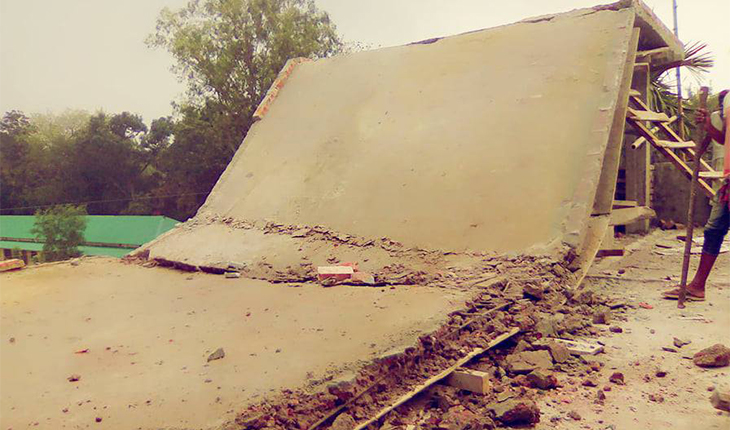 নাগরপুরে ভেঙ্গে পড়লো বিদ্যালয়ের ছাদ