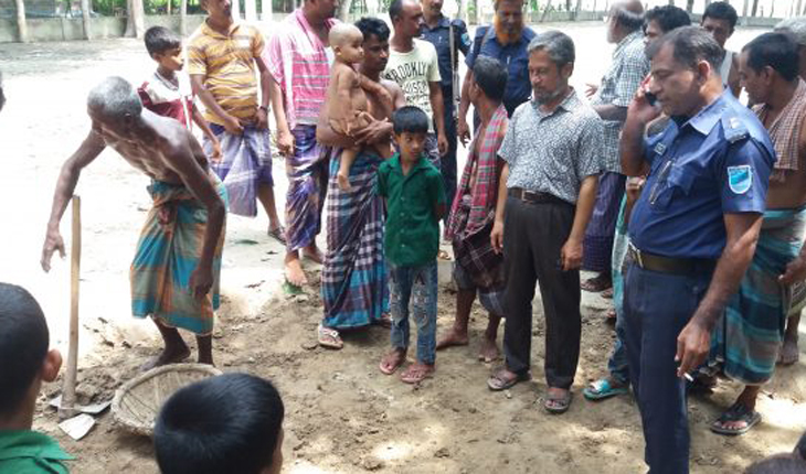 ঘাটাইলে মাটির নিচ থেকে ৩৩ রাউন্ড গুলি উদ
