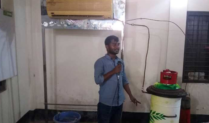 মির্জাপুরের কলেজ ছাত্রের সাশ্রয়ী ও পরিবেশ বান্ধব এসি উদ্ভাবনের দাবি মির্জাপুরের কলেজ ছাত্রের সাশ্রয়ী ও পরিবে