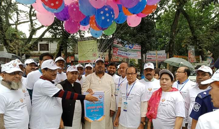 টাঙ্গাইলে কমিউনিটি পুলিশিং ডে অনুষ্ঠিত টাঙ্গাইলে কমিউনিটি পুলিশিং ডে অনুষ্ঠিত