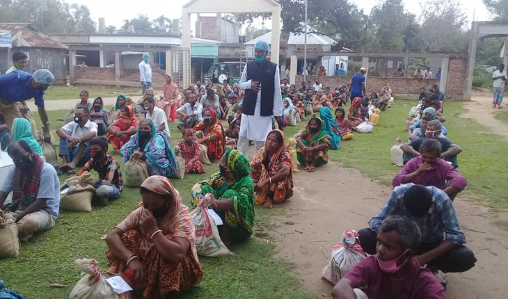 ঘাটাইলে বিভিন্ন ইউনিয়নে কর্মহীন আদিবাসীদ