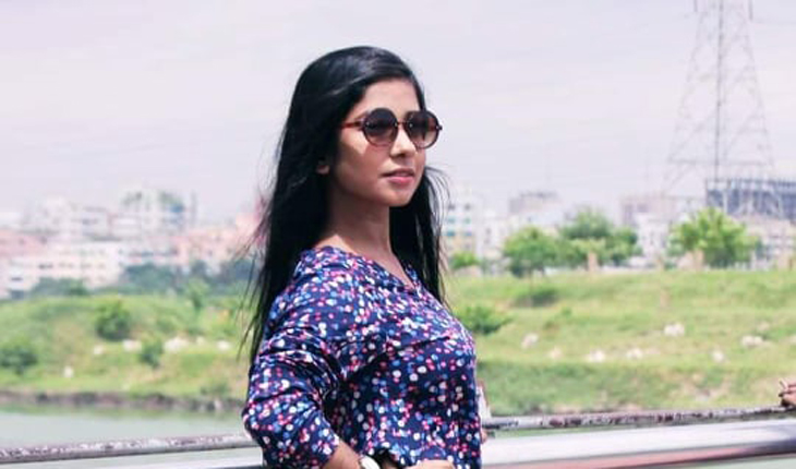 তৃষার মডেল হবার গল্প