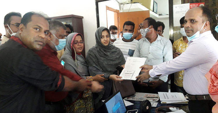 মির্জাপুরে উপ-নির্বাচনে আ.লীগের সমর্থিত মেয়র প্রার্থী শিমু মির্জাপুরে উপ-নির্বাচনে আ.লীগের সমর্থিত