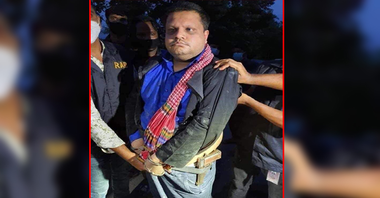 বোরকা পরে পালাচ্ছিলেন শাহেদ বোরকা পরে পালাচ্ছিলেন শাহেদ