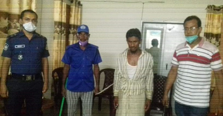 মাকে পিটিয়ে আহত করায় ছেলেকে থানায় সোর্পদ