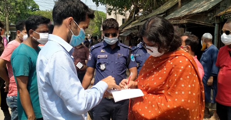 নাগরপুরে লকডাউন না মানায় পথচারীসহ ১১ দোক