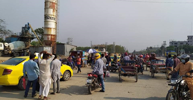 কালিয়াকৈরে লকডাউনে চরম ভোগান্তিতে কর্মজী