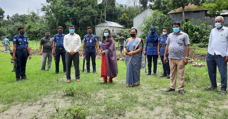 টাঙ্গাইলে সরকারি অবৈধ জমি দখলমুক্ত 