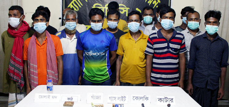 নাটোরে ১৫ মাদকসেবী আটক