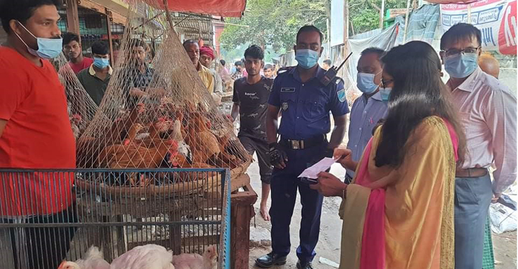 টাঙ্গাইলে অবৈধভাবে দ্রব্যমূল্য বৃদ্ধির দায়ে ৫ দোকানদারকে জরিমানা টাঙ্গাইলে অবৈধভাবে দ্রব্যমূল্য বৃদ্ধির দ