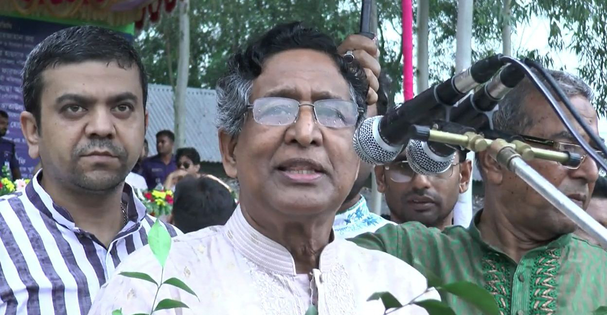 পুলিশ কখনোই শান্তিপ্রিয় মানুষকে গুলি করে