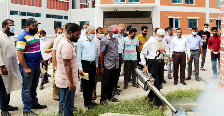 মাভাবিপ্রবিতে ডেঙ্গু নিয়ন্ত্রণ ও সচেতনতামুলক লিফলেট বিতরণ মাভাবিপ্রবিতে ডেঙ্গু নিয়ন্ত্রণ ও সচেতনতা