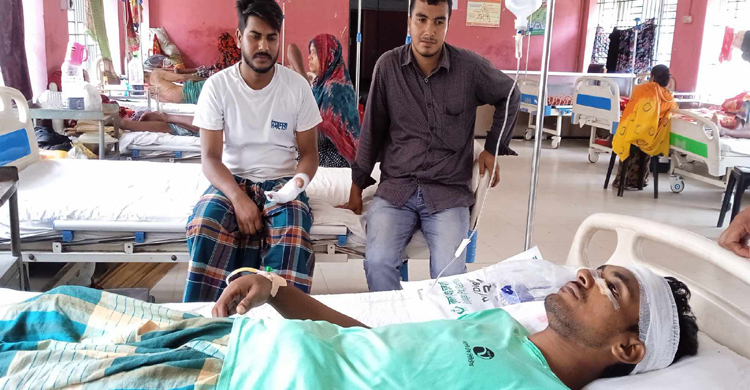 শার্শায় পাওনা টাকা ফেরত চাওয়ায় মারপিটে আ