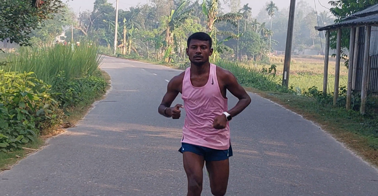 টাঙ্গাইলে ম্যারাথন প্রতিযোগিতায় প্রথম ই