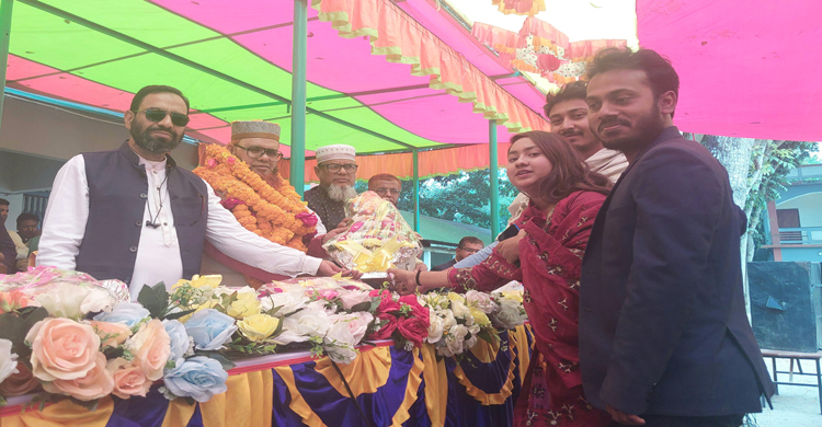 কেন্দ্রীয় কমিটির সম্পাদক নির্বাচিত হওয়ায়