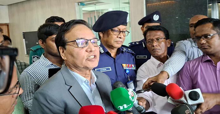 লটারির মাধ্যমে ডিসি নিয়োগ নাকচ করলেন জন