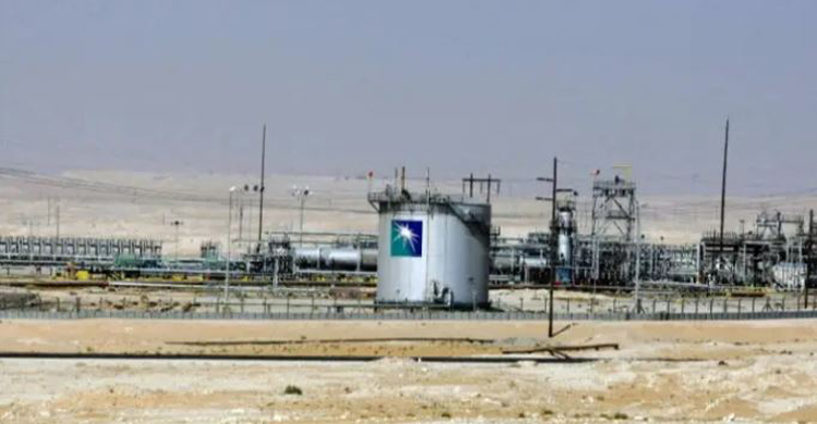 ইরান যুদ্ধে ১৫০০ কোটি ডলারের আয় হার